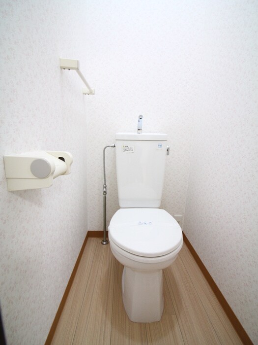 物件内観写真7　(トイレ)