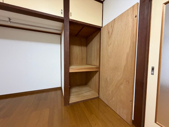 物件内観写真8　(収納)