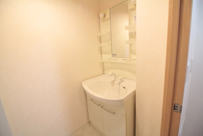 物件内観写真9　(洗面)