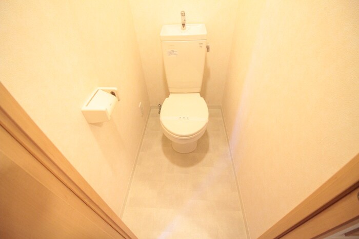 物件内観写真11　(トイレ)