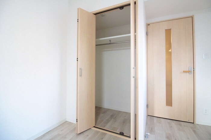 物件内観写真12　(収納)