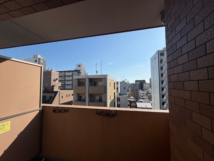 物件内観写真13　(室内からの展望)