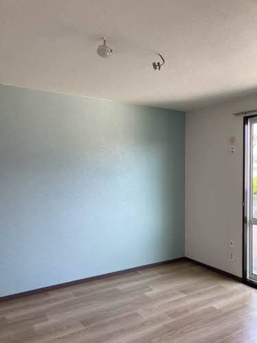 物件内観写真3　(居室)