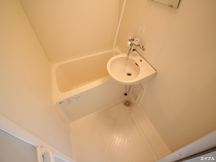 物件内観写真9　(バス／シャワールーム等)