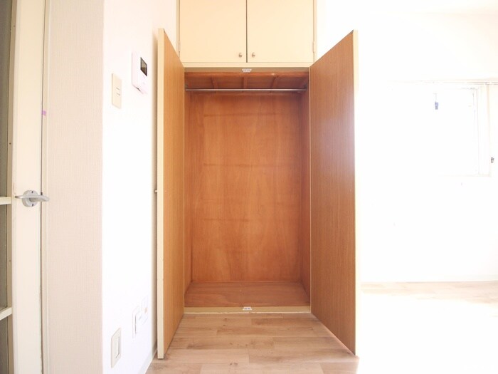 物件内観写真13　(収納)