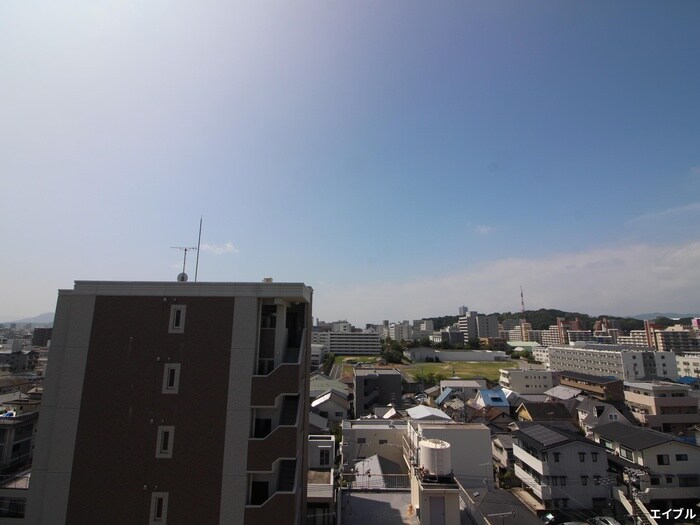 物件内観写真17　(室内からの展望)