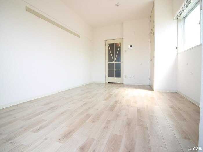 物件内観写真18　(居室)