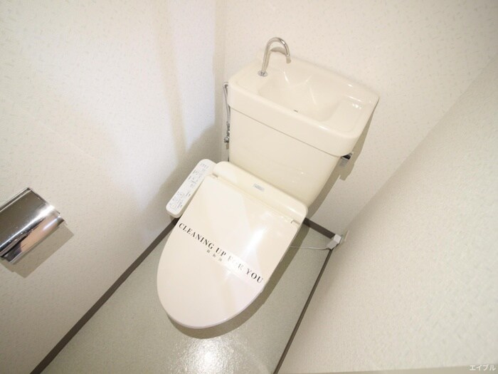 物件内観写真14　(トイレ)