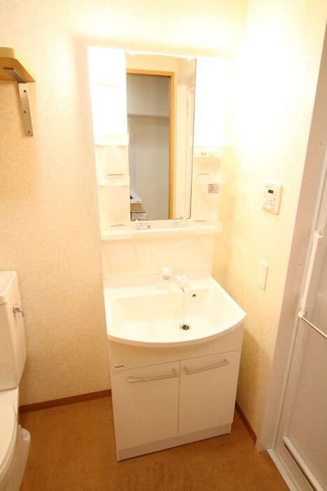 物件内観写真10　(洗面)