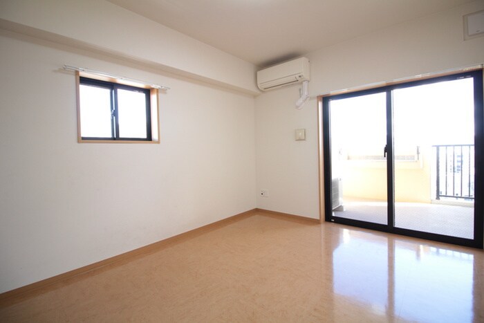 物件内観写真14　(居室)