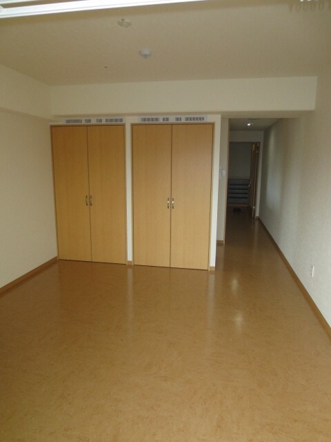 物件内観写真15　(居室)