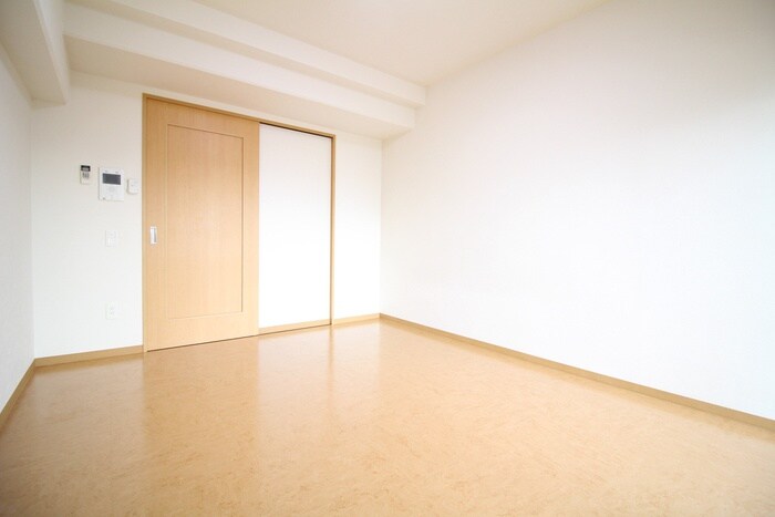 物件内観写真18　(居室)