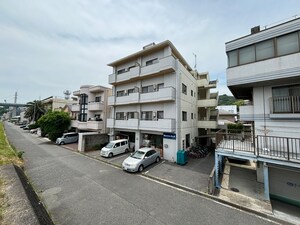 パラッシオ山手外観写真