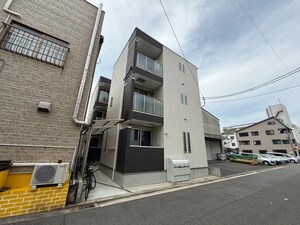 RegalestN.P中広外観写真