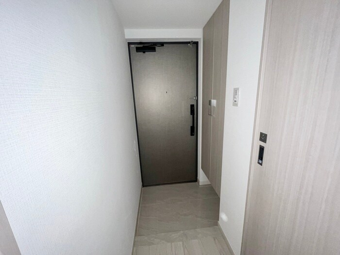 物件内観写真19　(玄関)