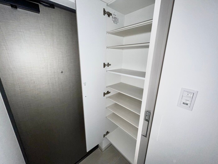 物件内観写真20　(靴箱)