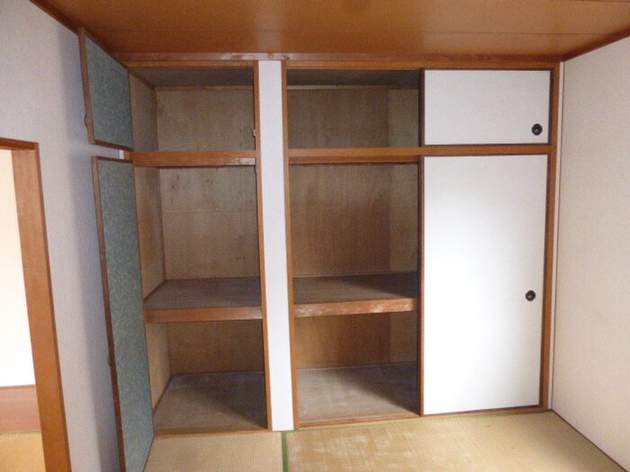 物件内観写真5　(収納)
