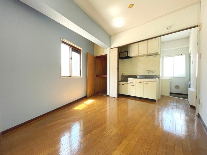 物件内観写真17　(居室)