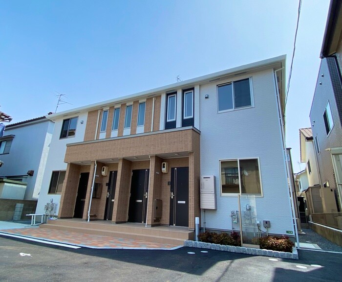 物件外観写真1　(外観写真)