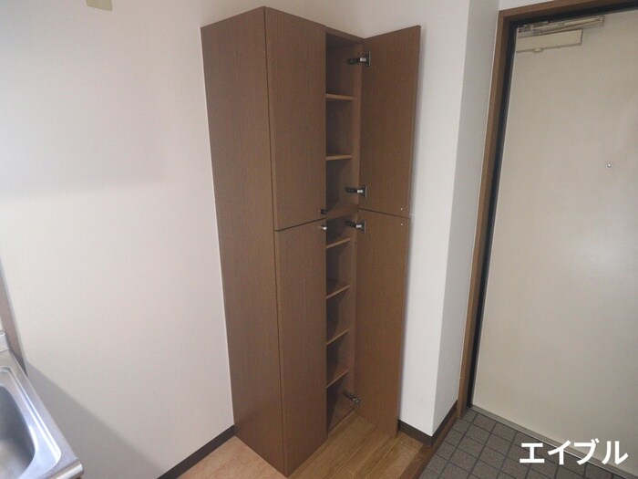 物件内観写真16　(靴箱)