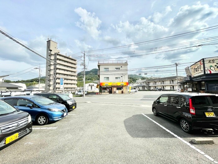 物件内観写真16　(室内からの展望)