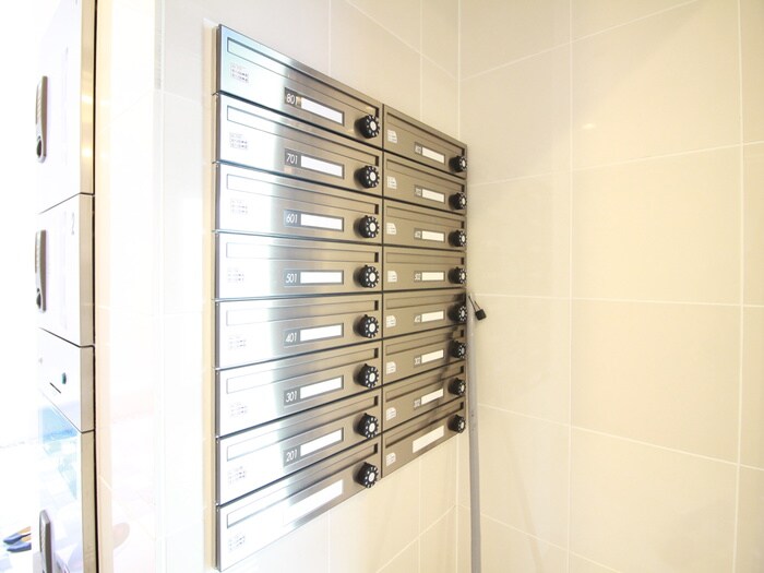 物件外観写真4　(建物設備)