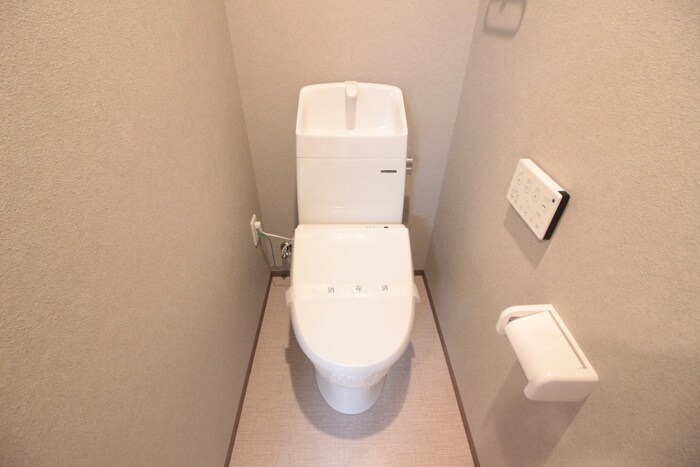 物件内観写真10　(トイレ)