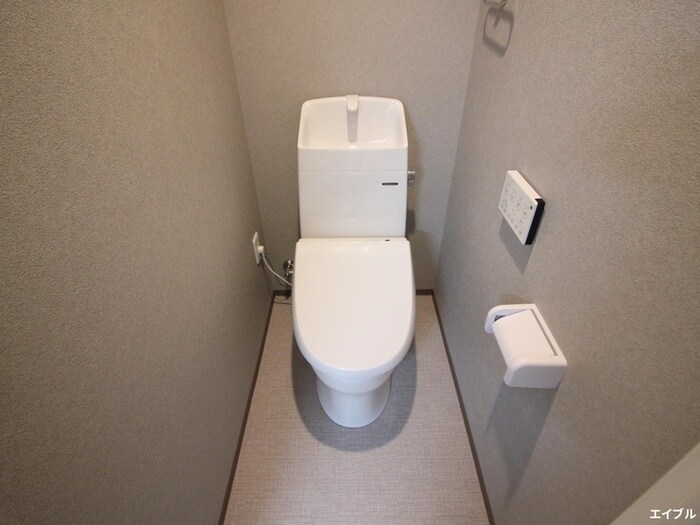 物件内観写真10　(トイレ)