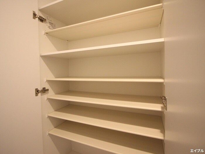 物件内観写真14　(靴箱)