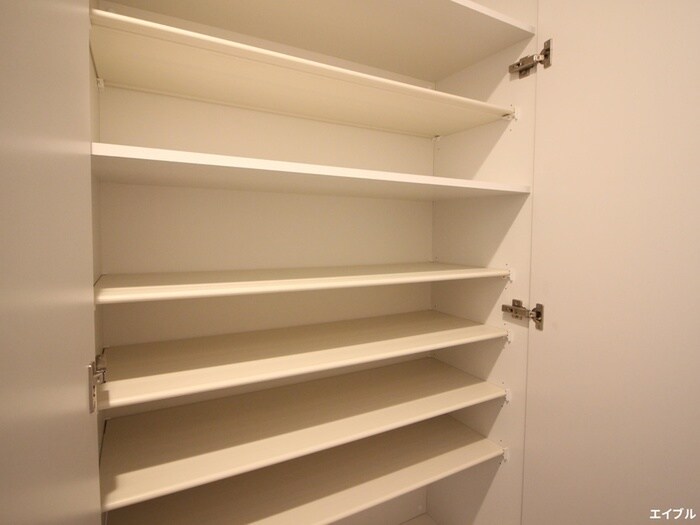 物件内観写真15　(靴箱)