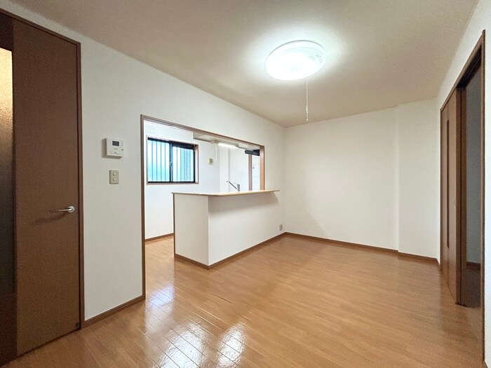 物件内観写真6　(居室)