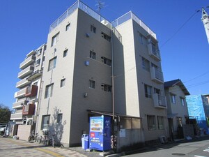 東ビル外観写真