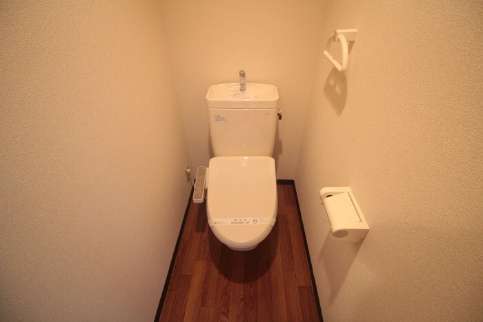 物件内観写真12　(トイレ)