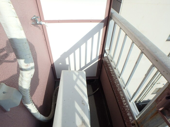 物件内観写真20　(洗濯機置場)