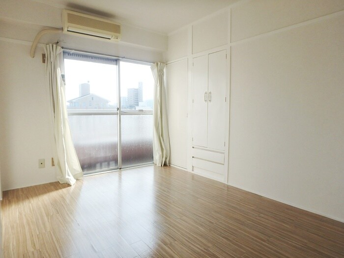 物件内観写真21　(居室)