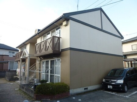 瀬野ハイライフタウンC棟外観写真