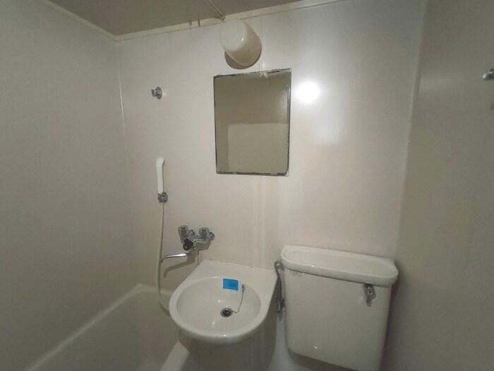 物件内観写真9　(洗面)