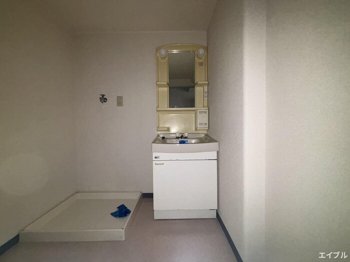 物件内観写真11　(洗面)