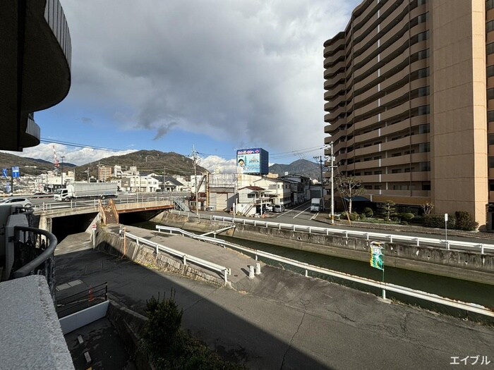 物件内観写真19　(室内からの展望)