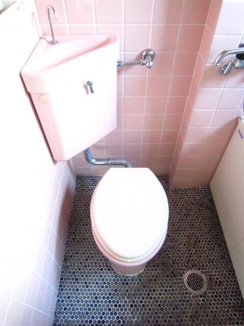 物件内観写真7　(トイレ)