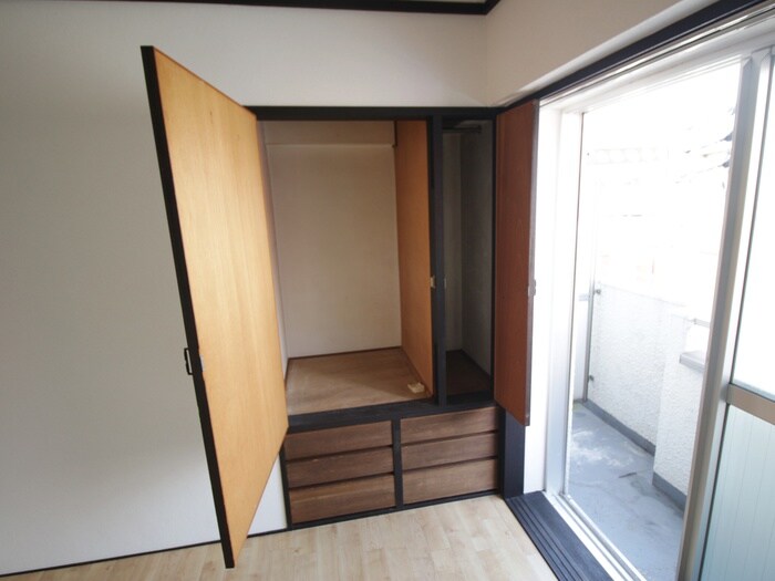 物件内観写真13　(収納)