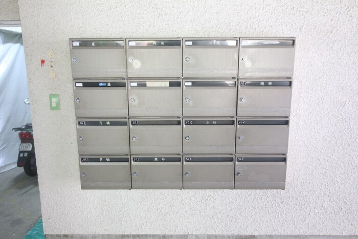 物件外観写真4　(建物設備)