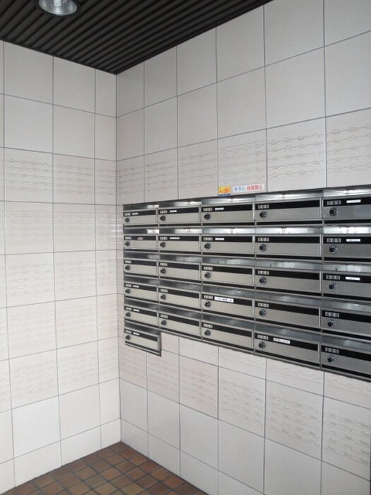 物件外観写真3　(建物設備)