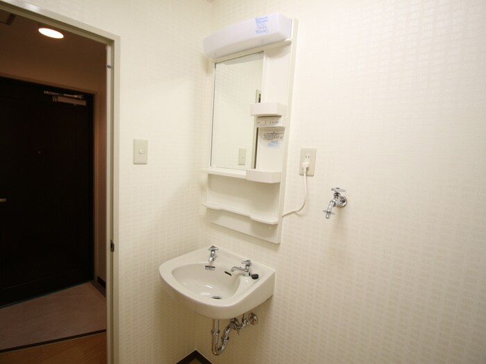 物件内観写真11　(洗面)