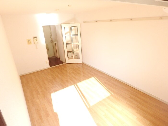 物件内観写真6　(居室)