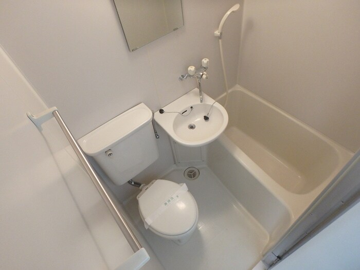 物件内観写真10　(洗面)