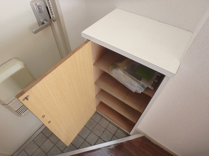 物件内観写真20　(靴箱)
