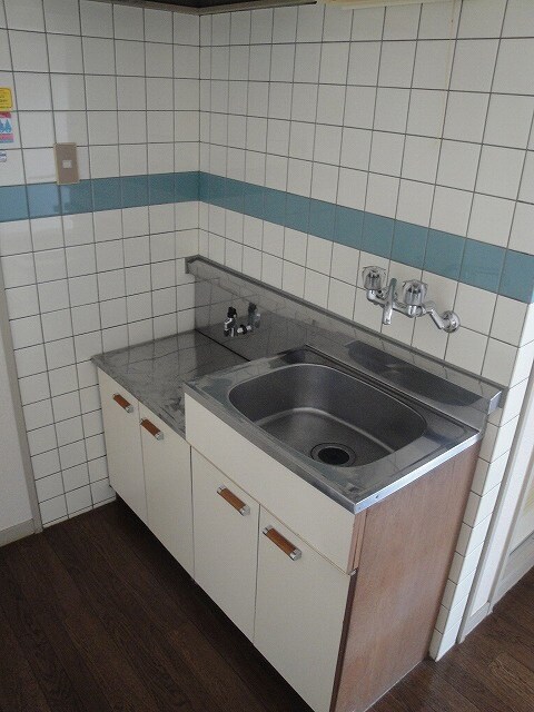 物件内観写真8　(キッチン)