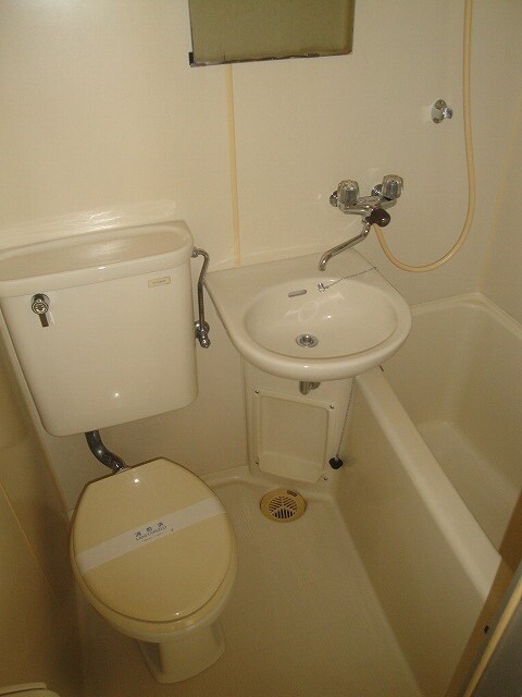 物件内観写真10　(バス／シャワールーム等)