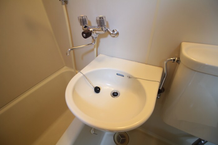 物件内観写真10　(洗面)